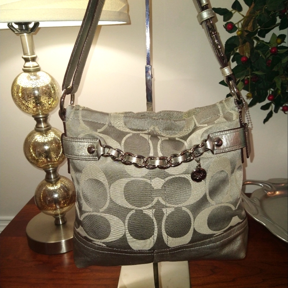 Coach signature sateen shoulder bag #18862
